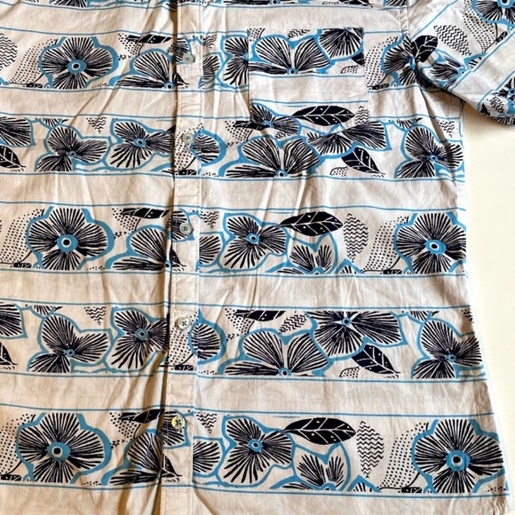 Amongst Others Mens Short Sleeve Shirt Size Large - Picture 11 of 16